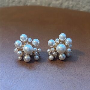 Target x Kate Spade New York pearl cluster stud earrings
